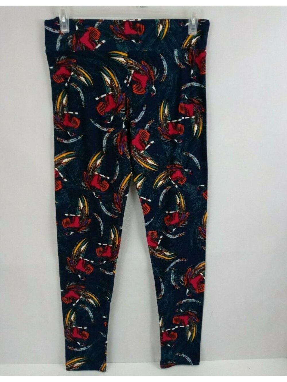 New LuLaRoe Tall & Curvy Leggings Multi-Color With Tropical Parrots Design